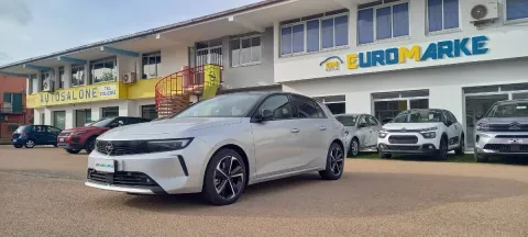Opel Astra 1.6 phev Business Elegance s&s 180cv at8 - Immagine 2