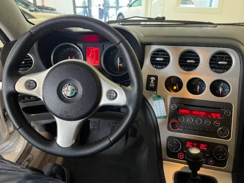Alfa Romeo Brera 2.4 jtdm Sky Window 200cv - Immagine 19