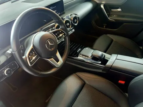 Mercedes CLA Coupe 200 Sport auto - Immagine 11