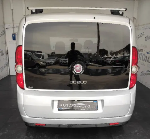 Fiat Doblo 1.3 mjt 16v Emotion - Immagine 6