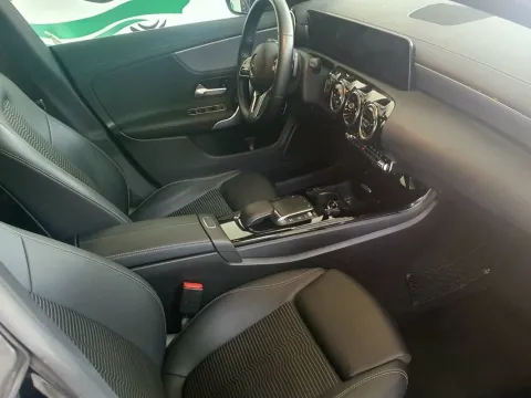 Mercedes CLA Coupe 200 Sport auto - Immagine 17