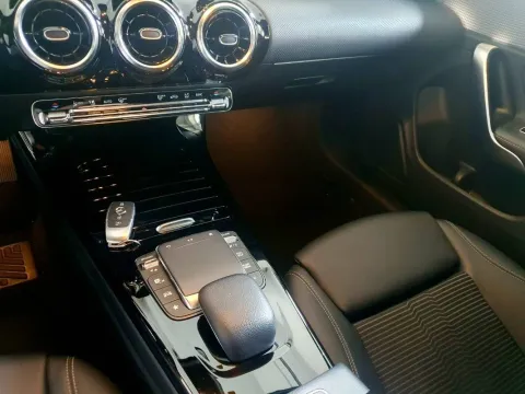 Mercedes CLA Coupe 200 Sport auto - Immagine 20