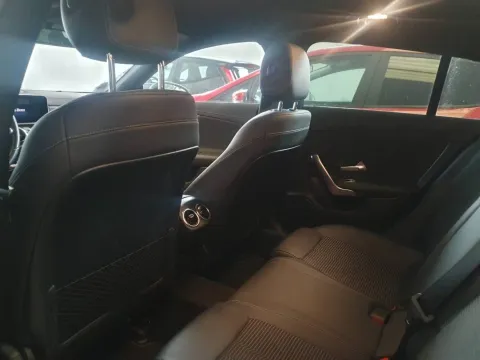Mercedes CLA Coupe 200 Sport auto - Immagine 25