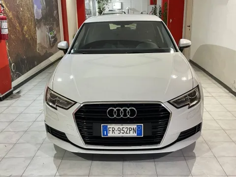Audi A3 Sportback 30 1.6 tdi Business 116cv - Immagine 3