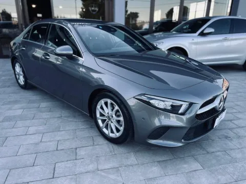 Mercedes A 180 Sport auto - Immagine 3