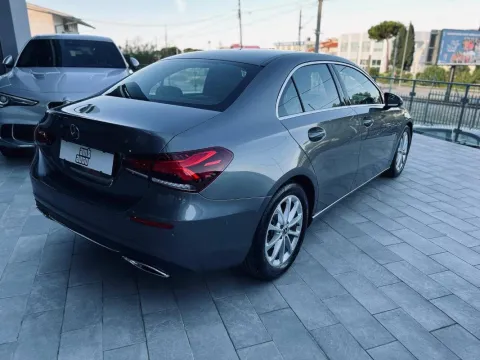 Mercedes A 180 Sport auto - Immagine 6