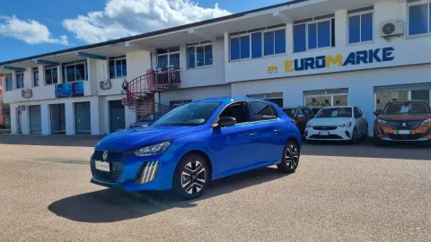 Peugeot 208 1.2 puretech Style s&s 100cv - Immagine 1