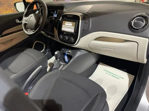 Renault Captur 1.5 dci Business 90cv edc - Immagine 20
