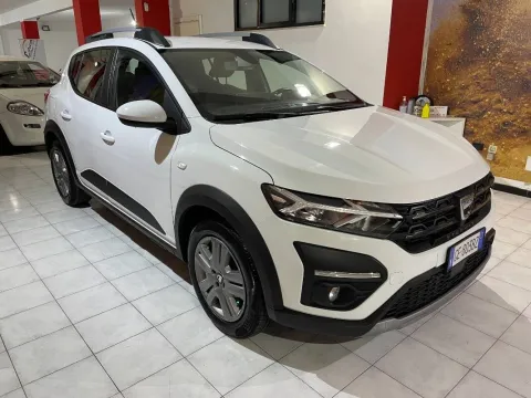Dacia Sandero Stepway 1.0 tce Comfort SL DaciaPlus 90cv - Immagine 3