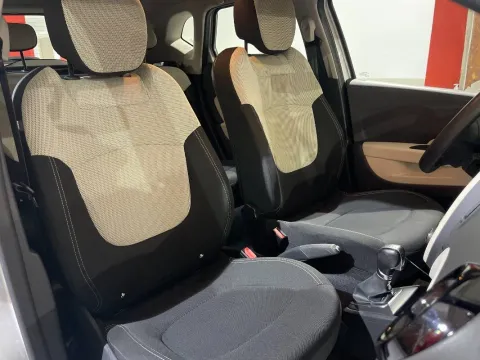 Renault Captur 1.5 dci Business 90cv edc - Immagine 22