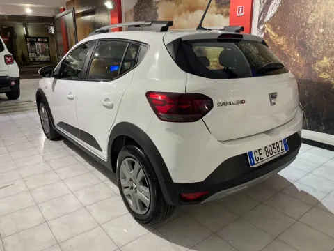 Dacia Sandero Stepway 1.0 tce Comfort SL DaciaPlus 90cv - Immagine 6