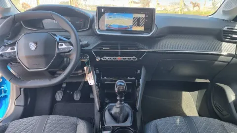 Peugeot 208 1.2 puretech Style s&s 100cv - Immagine 19