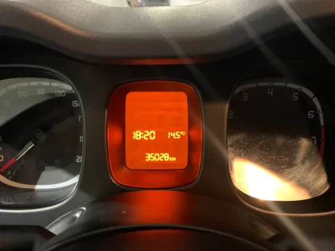 Fiat Panda 1.0 firefly hybrid s&s 70cv 5p.ti - Immagine 10