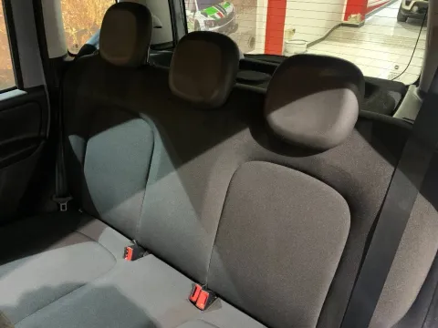 Fiat Panda 1.0 firefly hybrid s&s 70cv 5p.ti - Immagine 17