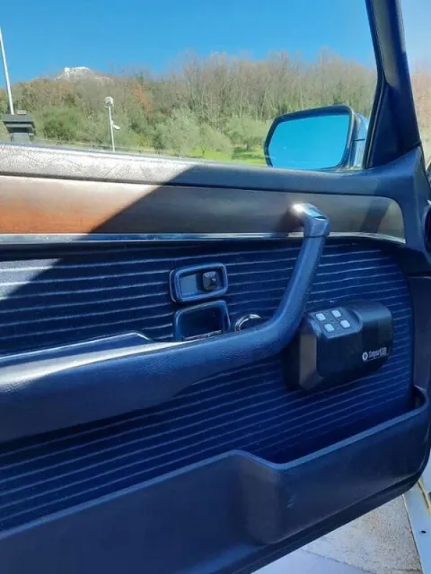 BMW 728i - Immagine 9
