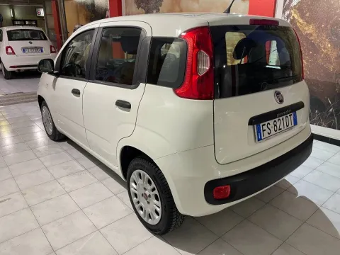 Fiat Panda 1.3 mjt 16v Easy s&s 95cv - Immagine 6