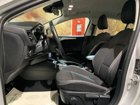 Ford Focus 1.5 ecoblue Business s&s 120cv my20.75 - Immagine 7