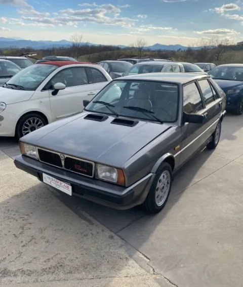 Lancia Delta 1.6 Turbo HF - Immagine 2