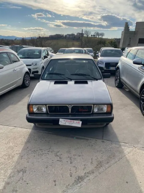 Lancia Delta 1.6 Turbo HF - Immagine 4