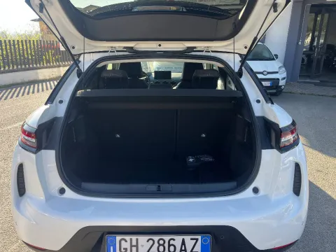 DS DS3 Crossback 1.5 bluehdi So Chic 130cv auto - Immagine 10