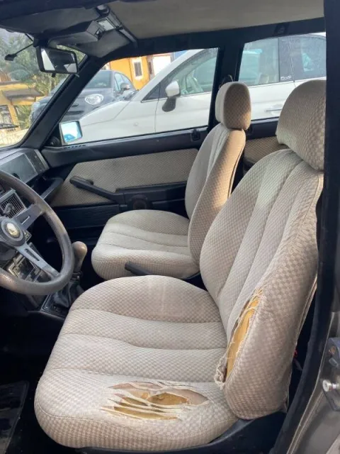 Lancia Delta 1.6 Turbo HF - Immagine 8