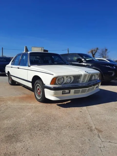 BMW 728i - Immagine 2