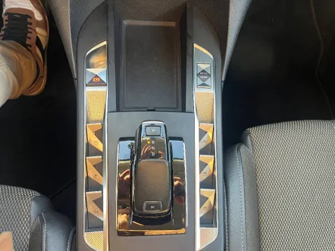 DS DS3 Crossback 1.5 bluehdi So Chic 130cv auto - Immagine 25