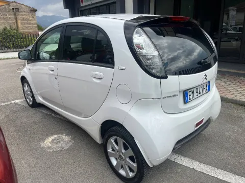 Citroen C-Zero full electric Seduction - Immagine 6
