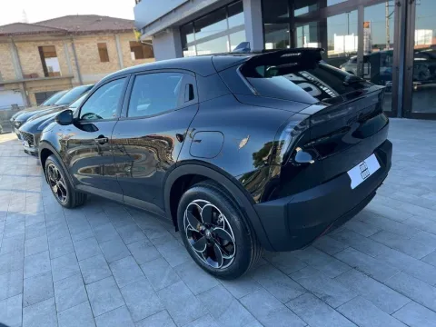 Alfa Romeo Junior 1.2 ibrida 145cv edct6 - Immagine 6