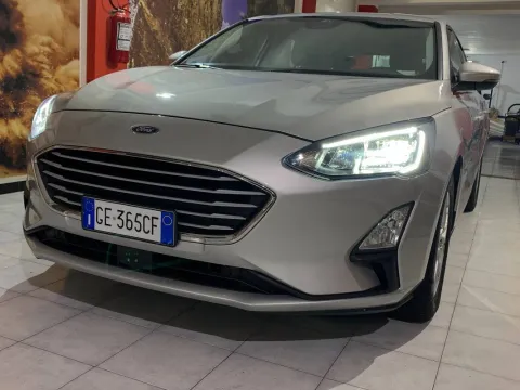 Ford Focus 1.5 ecoblue Business s&s 120cv my20.75 - Immagine 32