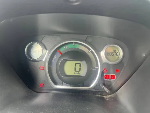 Citroen C-Zero full electric Seduction - Immagine 14