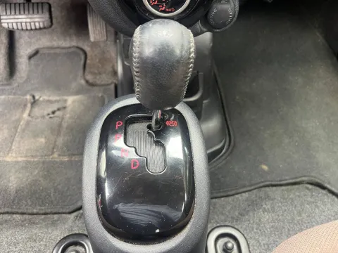 Citroen C-Zero full electric Seduction - Immagine 18