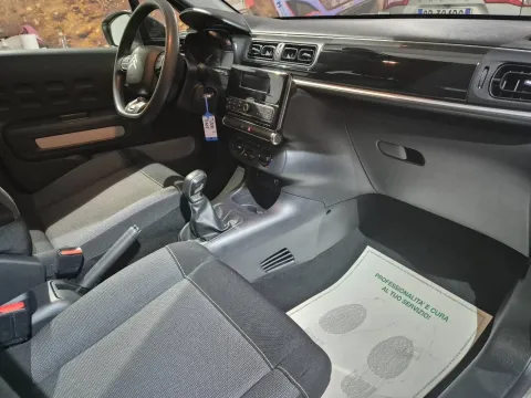 Citroen C3 1.2 puretech Feel s&s 83cv neopatentati my18 - Immagine 16