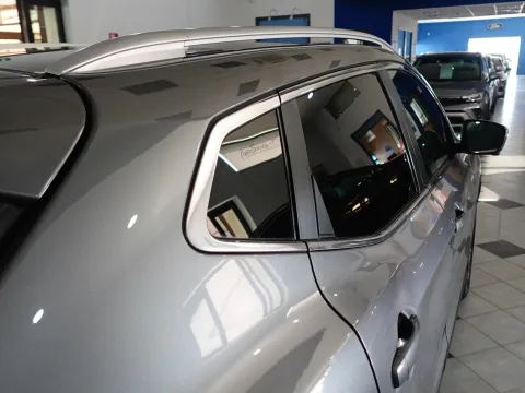 Nissan Qashqai 1.2 dig-t N-Connecta 115cv - Immagine 10