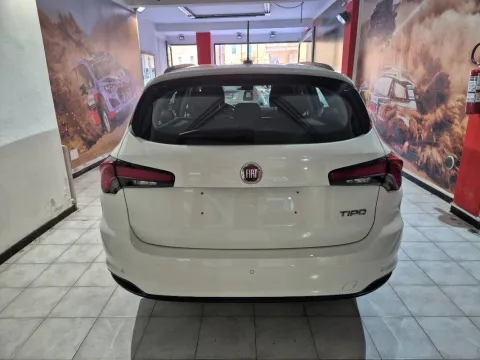 Fiat Tipo SW 1.6 mjt Business s&s 120cv my19 - Immagine 5