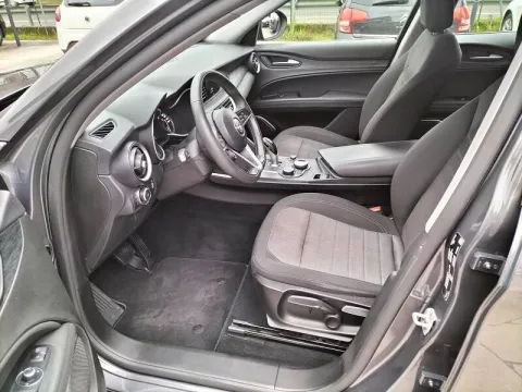 Alfa Romeo Stelvio 2.2 t Business rwd 160cv auto my19 - Immagine 8