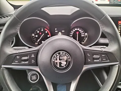 Alfa Romeo Stelvio 2.2 t Business rwd 160cv auto my19 - Immagine 11