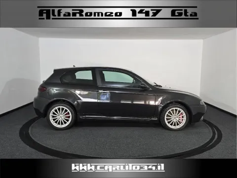 Alfa Romeo 147 3p 3.2 GTA V6 selespeed - Immagine 4