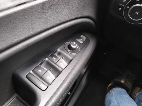 Alfa Romeo Stelvio 2.2 t Business rwd 160cv auto my19 - Immagine 12