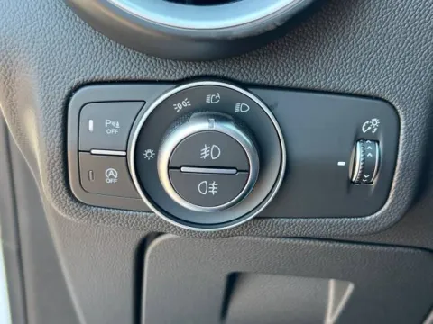 Alfa Romeo Stelvio 2.2 t Veloce Q4 210cv auto - Immagine 16