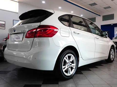 BMW 216d Active Tourer Advantage - Immagine 4