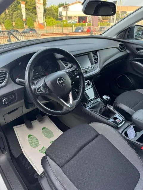 Opel Grandland X 1.5 ecotec Innovation s&s 130cv - Immagine 8