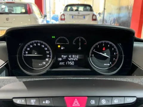 Lancia Ypsilon 1.2 Elefantino Blu s&s 69cv my19 - Immagine 6