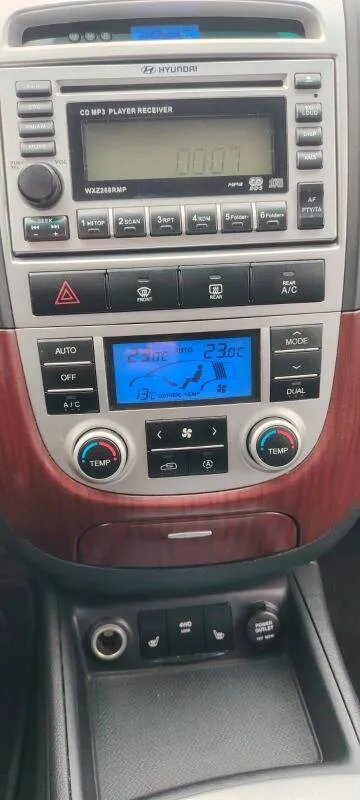 Hyundai Santa Fe 2.2 crdi vgt Dynamic Top 7p.ti - Immagine 15
