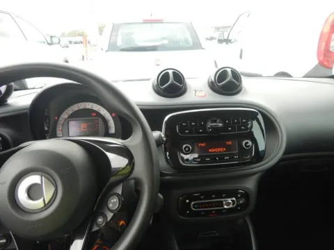 Smart Fortwo eq Pure 4,6kW - Immagine 3