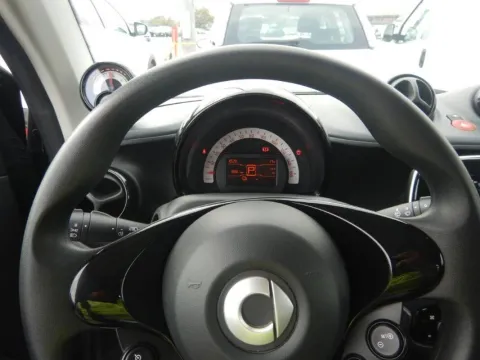 Smart Fortwo eq Pure 4,6kW - Immagine 5