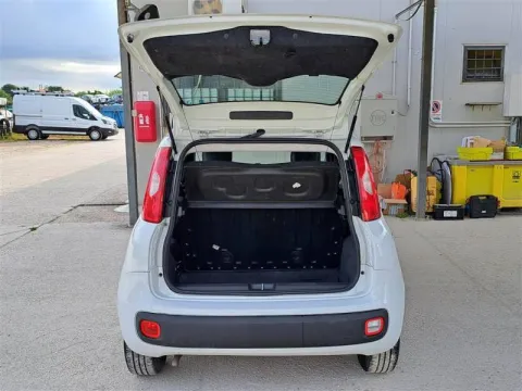 Fiat Panda 1.0 firefly hybrid s&s 70cv 5p.ti - Immagine 8