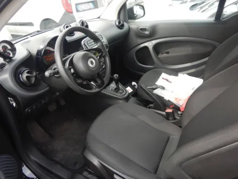 Smart Fortwo eq Pure 4,6kW - Immagine 9