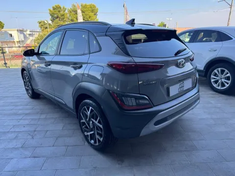 Hyundai Kona 1.6 gdi hev Xclass 2wd 141cv dct - Immagine 4