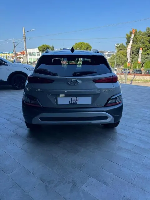 Hyundai Kona 1.6 gdi hev Xclass 2wd 141cv dct - Immagine 5